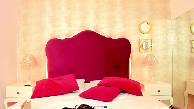 LaylaaDoll online show from November 15, 2025, 7:07 pm