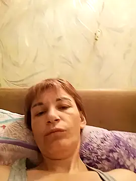 Snapshot of SweetKiss96 chatting on September 28, 2025, 9:33 pm SweetKiss96 online show from September 28, 2025, 9:33 pm