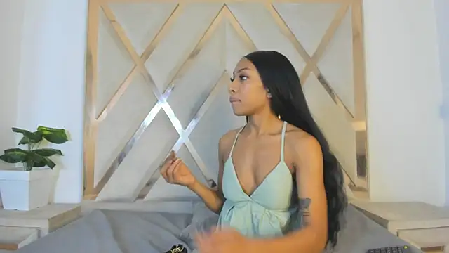 angelkyraasm online show from July 24, 2026, 1:07 pm