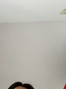 Chiki hot92 online show from January 5, 2026, 11:30 pm