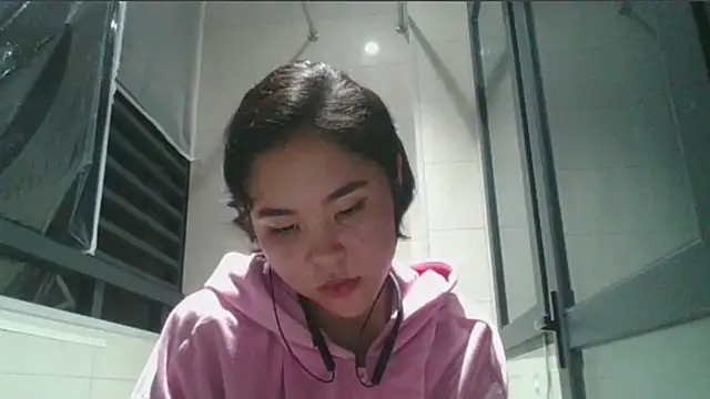 JennyCarpenter online show from November 6, 2025, 11:25 am