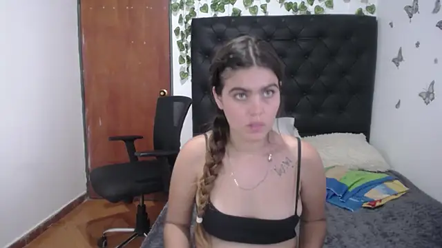 isabel 09 online show from October 29, 2025, 3:55 pm