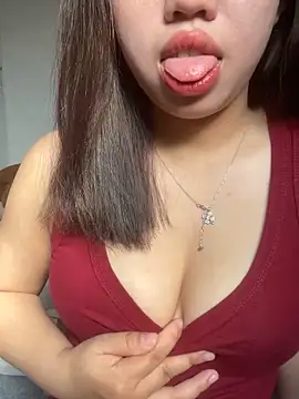 Rose-babyx online show from February 5, 2026, 2:07 am