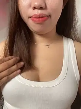 Rose-babyx online show from November 6, 2025, 2:15 am