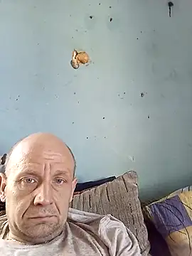 Jarektchurzewski online show from April 18, 2026, 12:29 pm