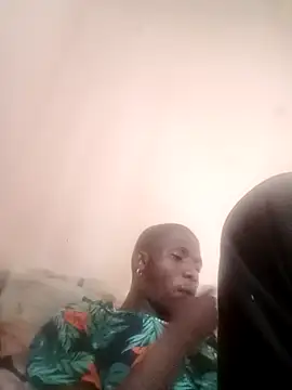 Snapshot of Africanawty chatting on October 26, 2025, 2:28 pm Africanawty online show from October 26, 2025, 2:28 pm