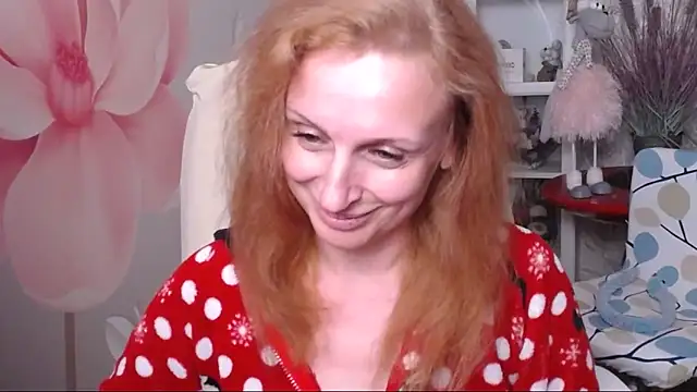 Snapshot of Venus_love1 chatting on May 28, 2026, 4:57 pm Venus love1 online show from May 28, 2026, 4:57 pm