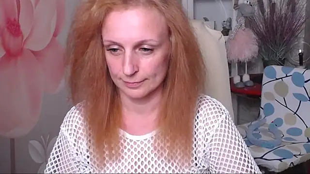 Snapshot of Venus_love1 chatting on May 25, 2026, 5:00 pm Venus love1 online show from May 25, 2026, 5:00 pm