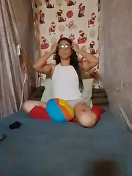 Regiasexy online show from July 14, 2026, 7:57 am