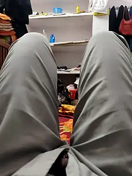 Snapshot of ndon63421 chatting on February 25, 2026, 5:02 pm ndon63421 online show from February 25, 2026, 5:02 pm