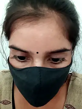 Aaisha-16 online show from November 22, 2025, 2:43 am