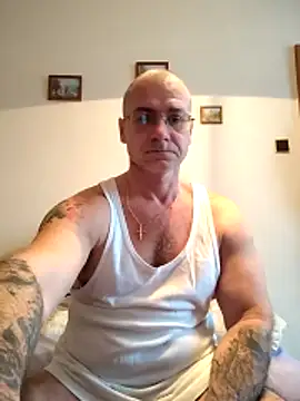 chcem1975 online show from February 15, 2026, 8:35 am