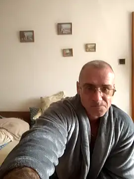 chcem1975 online show from September 18, 2025, 9:56 am