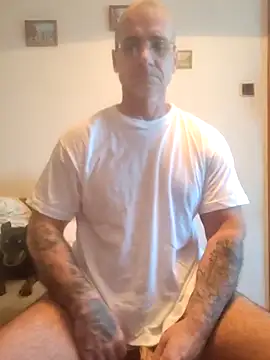 chcem1975 online show from October 4, 2025, 7:32 am