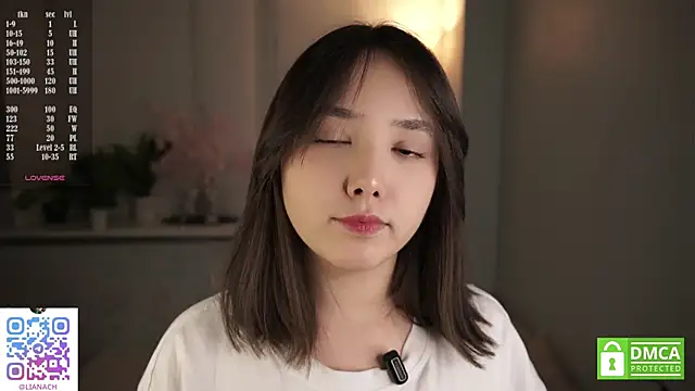 RenaeConnerley online show from November 5, 2025, 5:10 am