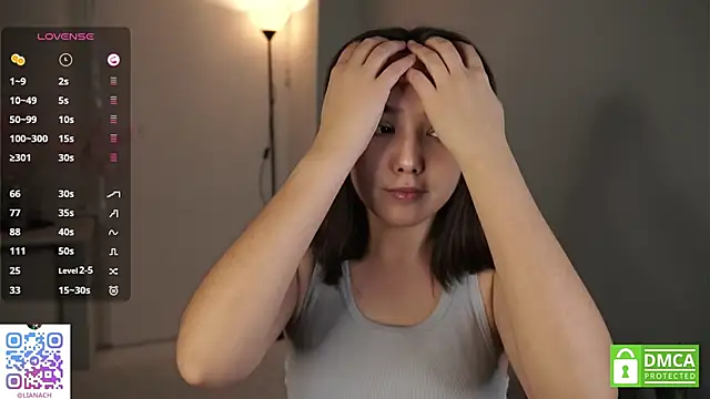 RenaeConnerley online show from October 27, 2025, 4:24 am