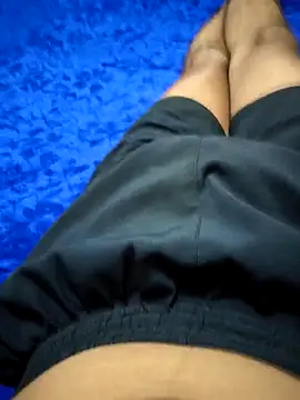 bold guy 1234 online show from October 31, 2025, 3:41 pm