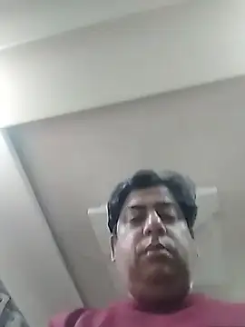 Snapshot of Love40777 chatting on January 18, 2026, 6:11 pm Love40777 online show from January 18, 2026, 6:11 pm