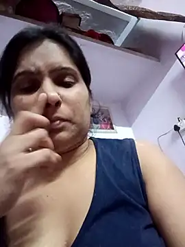 Snapshot of aliya-jaan71 chatting on September 27, 2025, 8:42 am aliya-jaan71 online show from September 27, 2025, 8:42 am