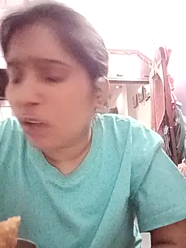 aliya-jaan71 online show from November 16, 2025, 7:24 am