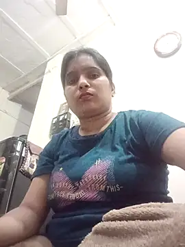 aliya-jaan71 online show from November 20, 2025, 7:14 pm