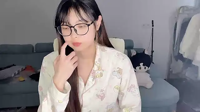 Akong11 online show from March 17, 2026, 5:54 am