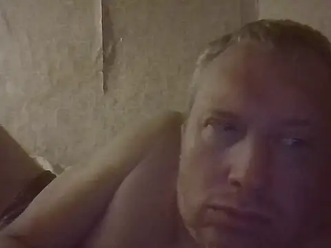 Snapshot of evulis1 chatting on September 20, 2025, 7:30 pm evulis1 online show from September 20, 2025, 7:30 pm