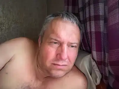 Snapshot of evulis1 chatting on September 18, 2025, 12:41 pm evulis1 online show from September 18, 2025, 12:41 pm