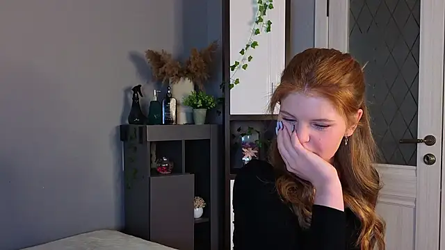 Snapshot of pielittle chatting on September 29, 2025, 4:30 am pielittle online show from September 29, 2025, 4:30 am