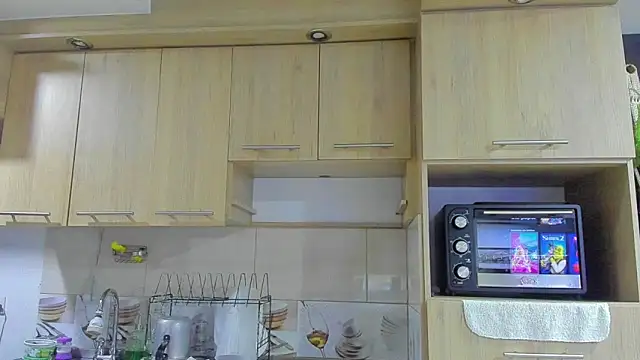 Snapshot of Arnolwilliams chatting on October 12, 2025, 11:28 pm Arnolwilliams online show from October 12, 2025, 11:28 pm