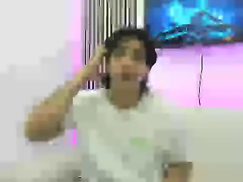 Snapshot of toji_luxxer chatting on September 25, 2025, 11:55 pm toji luxxer online show from September 25, 2025, 11:55 pm