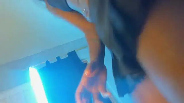 sabrina xxx11 online show from February 6, 2026, 9:11 pm