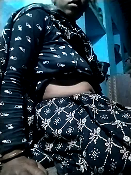 Hotwera97444 online show from May 15, 2026, 10:08 pm