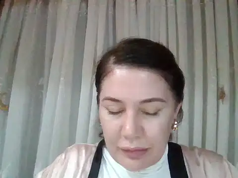 Lomivah online show from November 13, 2025, 7:07 pm