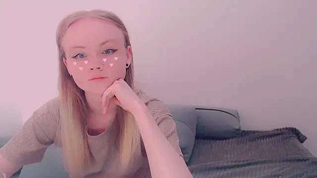 AliceNya cute online show from June 7, 2026, 5:12 am