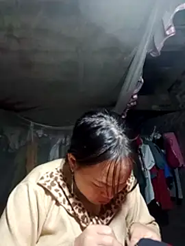 Snapshot of emilyzz chatting on February 2, 2026, 2:54 am emilyzz online show from February 2, 2026, 2:54 am