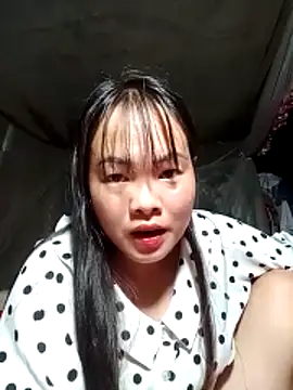 Snapshot of emilyzz chatting on February 12, 2026, 3:39 am emilyzz online show from February 12, 2026, 3:39 am