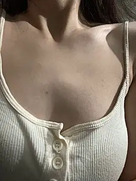 Bella sexy98 online show from January 17, 2026, 3:26 pm