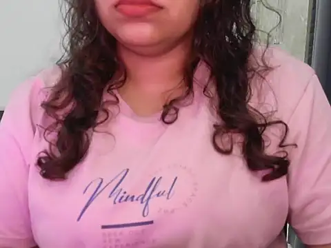  Ameera  online show from November 8, 2025, 3:43 am