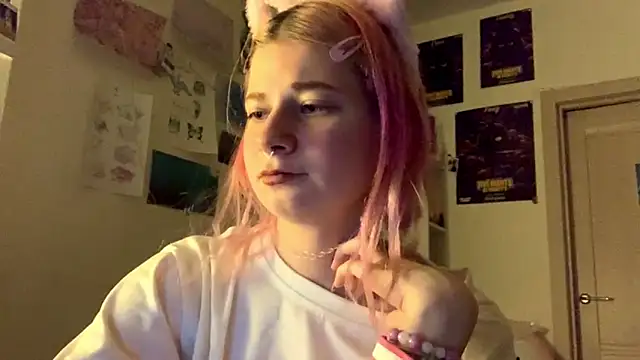 PinkVampire online show from October 9, 2025, 8:53 pm