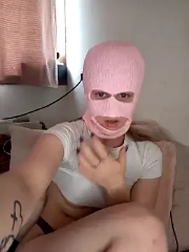 Lolapussyxoxo online show from December 18, 2025, 11:03 am