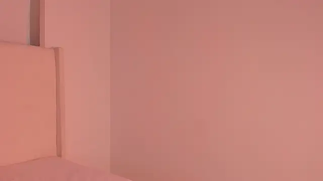 Sofi glow online show from February 20, 2026, 9:39 pm