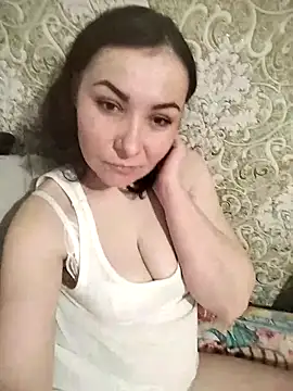 Mia24Blove online show from March 6, 2026, 4:35 pm