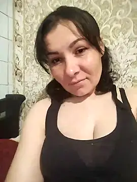 Mia24Blove online show from March 31, 2026, 5:48 pm