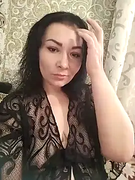 Mia24Blove online show from July 12, 2026, 9:43 am