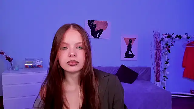 Snapshot of BetsyKiss chatting on October 6, 2025, 5:52 am BetsyKiss online show from October 6, 2025, 5:52 am