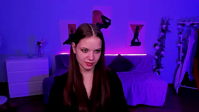 BetsyKiss online show from April 15, 2026, 7:58 pm