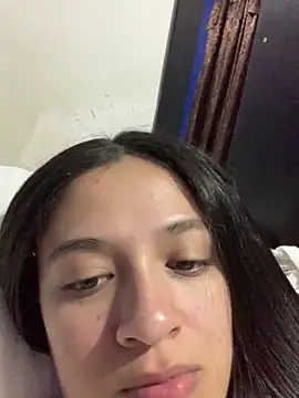 MiQeilaSweet online show from June 20, 2026, 12:26 am