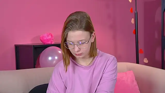 BeatriceBinoche online show from March 20, 2026, 6:36 am