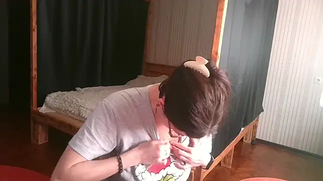 EthelsLover online show from March 2, 2026, 8:10 am